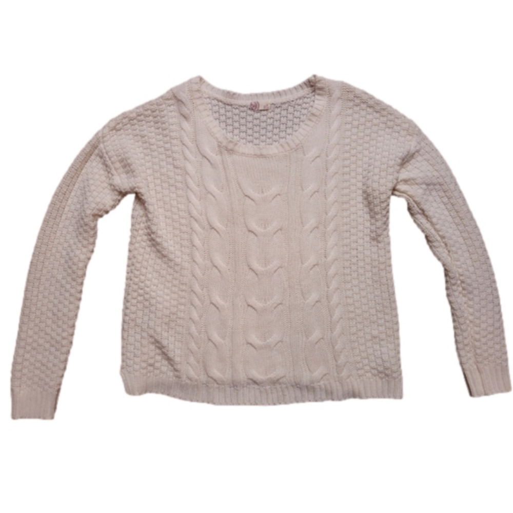 So  cream long sleeve sweater. Size XL. EXCELLENT CONDITION!